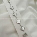 دستبند ونکلیف استیل آبکاری طلایی و نقره ای رنگ ثابت 2